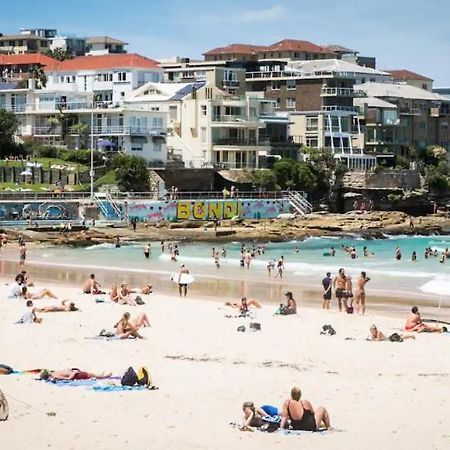 Best Location At Bondi Beach, On The Beach! Apartment Сидни Екстериор снимка